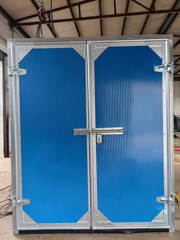 宕昌工业平开门