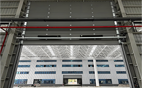 宕昌工业提升门