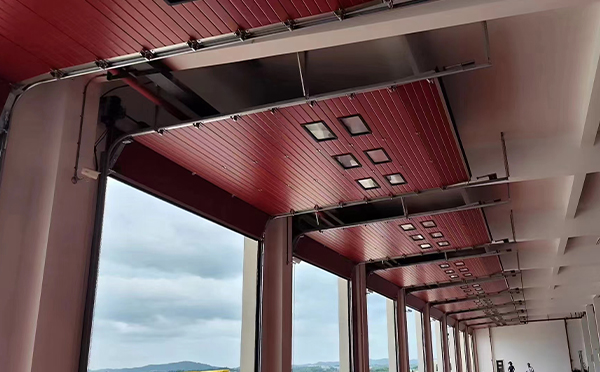 宕昌工业翻板门