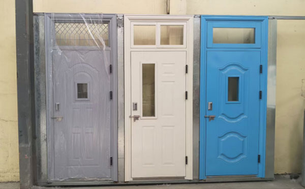 宕昌学校教室门